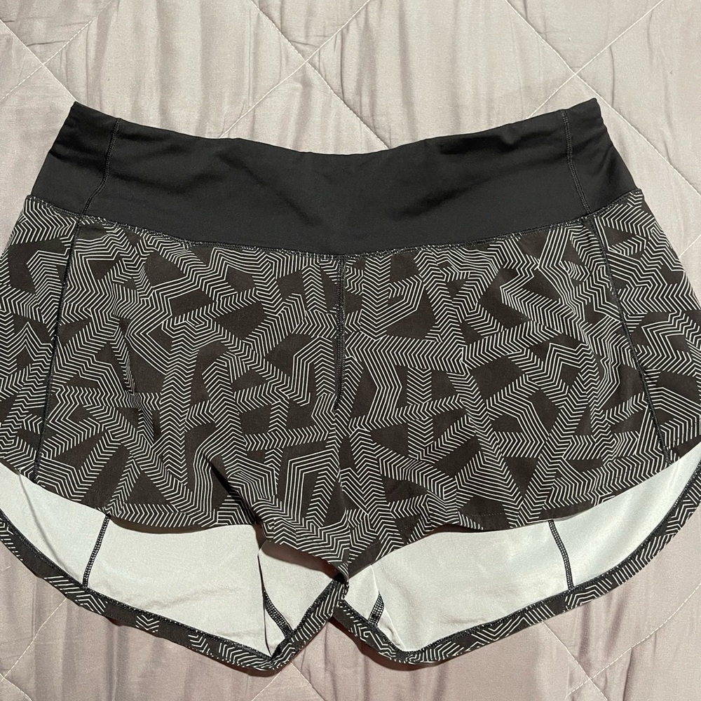 black lululemon shorts with designs. new condition